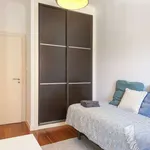 Rent a room in lisbon