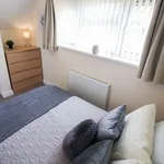 Rent 5 bedroom house in Yorkshire And The Humber