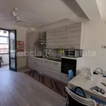 Affitto 3 camera appartamento di 85 m² in Caserta