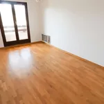 Rent 3 bedroom apartment of 82 m² in Souffelweyersheim