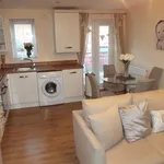 Rent 2 bedroom flat in West Midlands