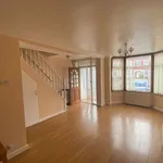 Rent 3 bedroom house in West Midlands