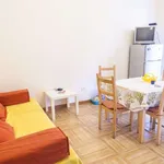 Rent a room of 75 m² in rome