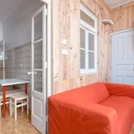 Rent a room in lisbon