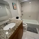 Rent 2 bedroom apartment in Boca Raton