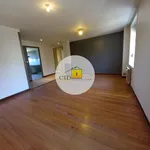 Appartement de 71 m² avec 3 chambre(s) en location à DE MURE