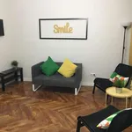 Rent a room of 120 m² in madrid