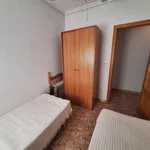 Alquilo 2 dormitorio apartamento de 64 m² en Torrevieja