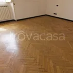 Rent 4 bedroom apartment of 137 m² in Genova