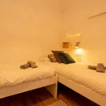 Rent 3 bedroom apartment of 80 m² in barcelona