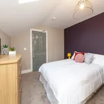 Rent 6 bedroom flat in Newcastle upon Tyne