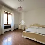 Rent 5 bedroom apartment of 118 m² in La Spezia