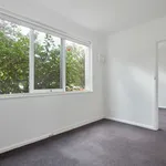 Rent 1 bedroom apartment in Glen Huntly