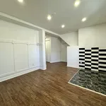 Rent 5 bedroom apartment in Montreal