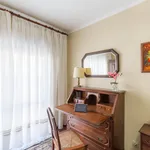 Rent 3 bedroom apartment in Porto