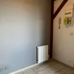 Rent 1 bedroom apartment of 20 m² in Reims