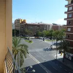 Rent a room in Valencia']