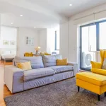 Rent 7 bedroom apartment in Porto