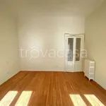 Rent 3 bedroom apartment of 92 m² in Milano