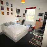 Rent 8 bedroom house in Leeds