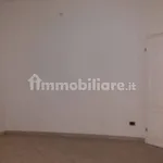 Affitto 3 camera appartamento di 75 m² in Pontedera