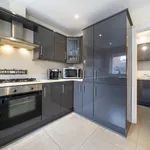 Rent 3 bedroom flat of 1604 m² in Belfast