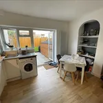 Rent 2 bedroom house in Bristol