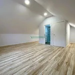 Alquilo 4 dormitorio casa de 120 m² en Vigo