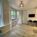 Rent 2 bedroom flat in Cardiff