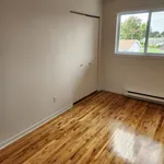 Rent 5 bedroom apartment in Longueuil