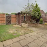 Rent 3 bedroom house in East Midlands