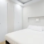 Alquilo 2 dormitorio apartamento de 90 m² en Madrid