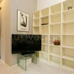 Rent 1 bedroom apartment of 55 m² in Milano