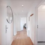 Rent 2 bedroom apartment of 969 m² in Dusseldorf