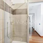 Rent 3 bedroom apartment of 80 m² in Milano