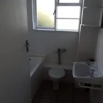 Rent 2 bedroom apartment in Cape Town