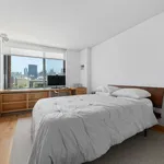 Rent 1 bedroom apartment of 54 m² in New York City