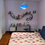 Rent 4 bedroom house of 135 m² in Borgomanero