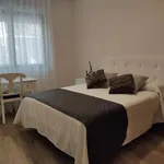 Rent 1 bedroom apartment of 48 m² in madrid