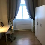 Rent 7 bedroom apartment in Lisbon