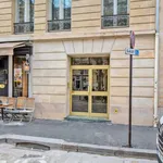 Rent 1 bedroom apartment of 44 m² in paris