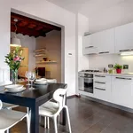 Rent 1 bedroom apartment of 55 m² in Florence