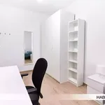 Rent 3 bedroom apartment in Seville