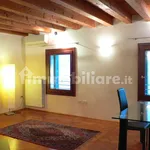 Rent 5 bedroom apartment of 146 m² in Treviso