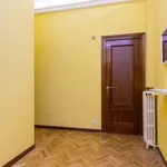 Rent 5 bedroom apartment in Madrid