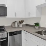 Appartement de 581 m² avec 2 chambre(s) en location à Kingston