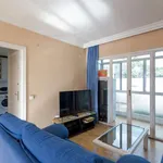 Rent a room of 150 m² in madrid