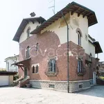 Rent 6 bedroom apartment of 410 m² in Cesano Maderno