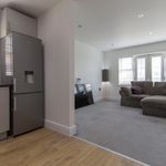 Rent 1 bedroom flat in Hart