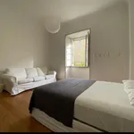 Rent 7 bedroom apartment in Lisbon